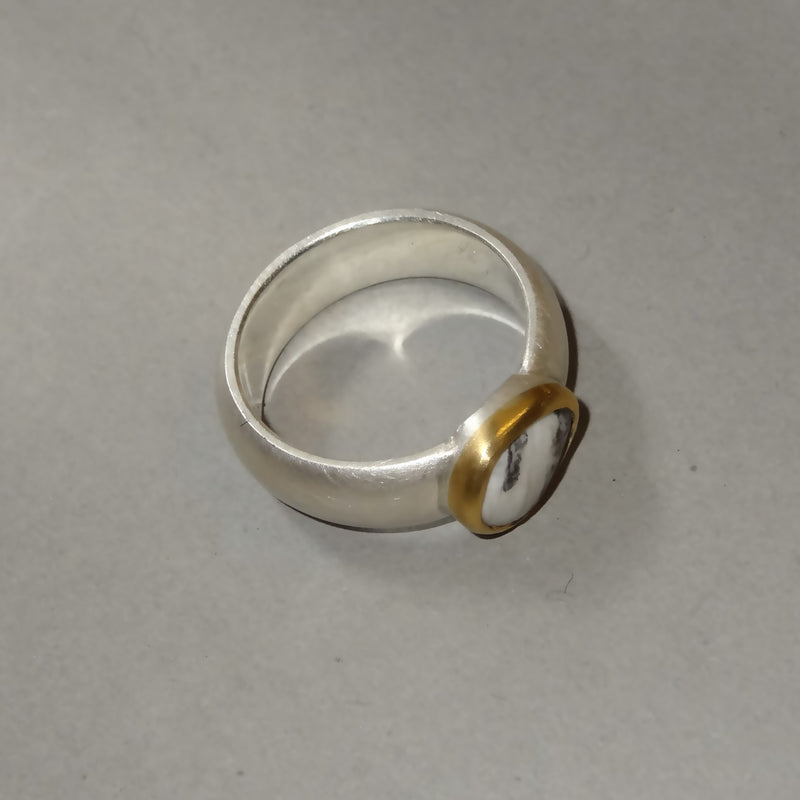 Ring Kieselstein